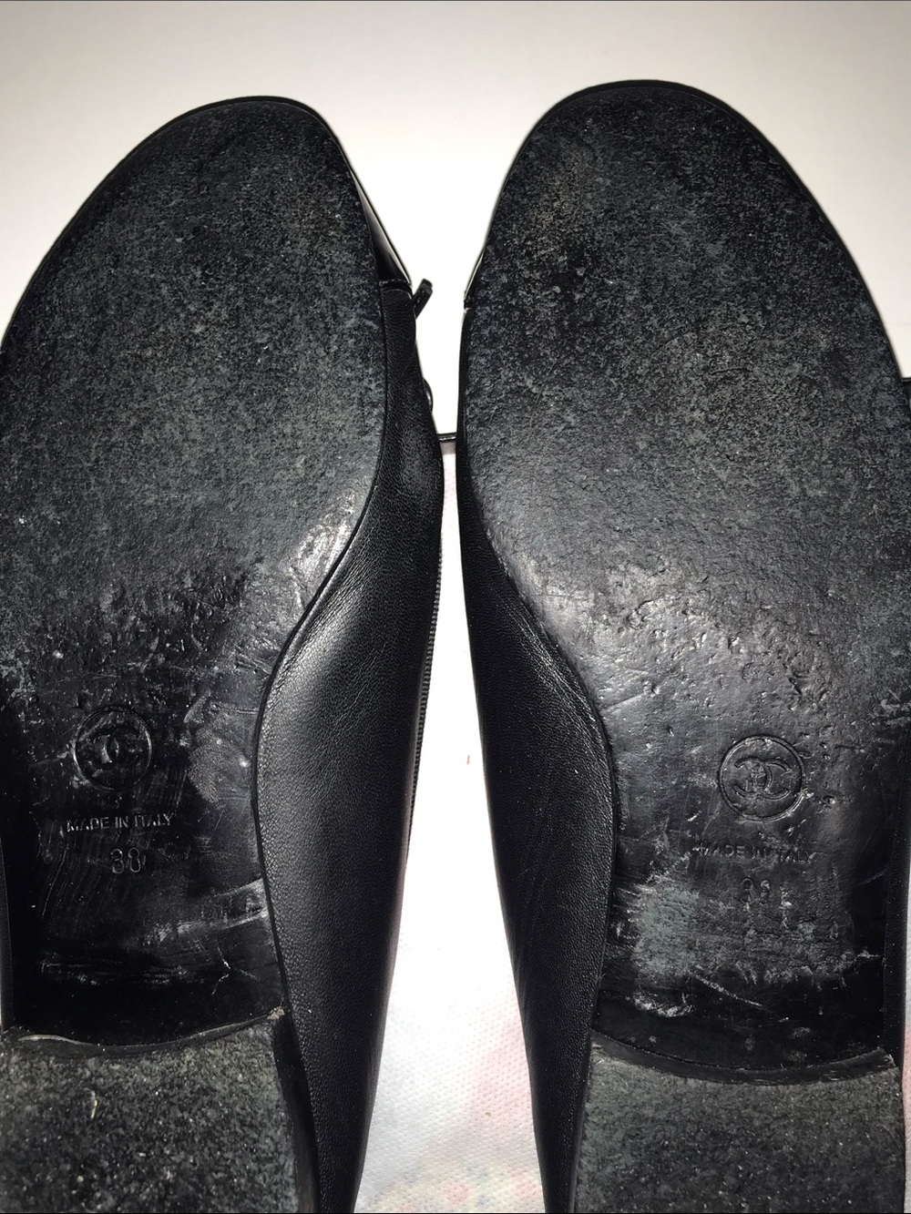 Chanel Black Leather w patent leather toe Ballet Flats size 38 EUC - Picture 9 of 13
